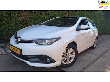 Toyota Auris 0