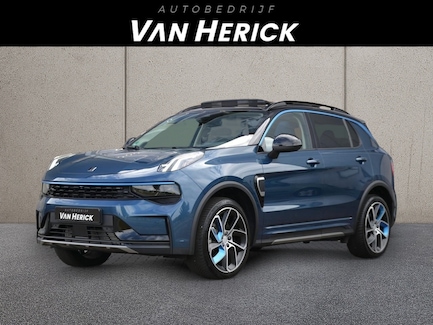 Lynk & Co 01 0