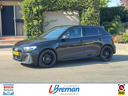 Audi A1 0