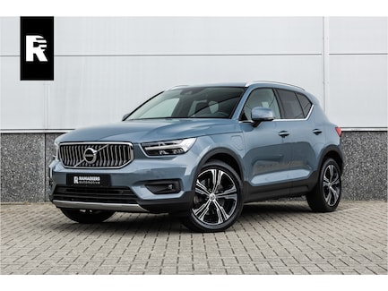 Volvo XC40 0