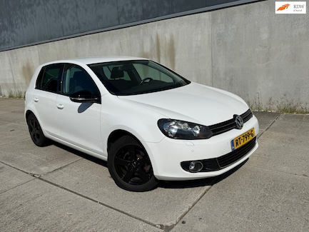 Volkswagen Golf 0