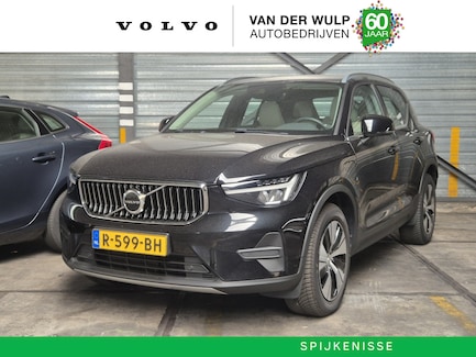 Volvo XC40 0