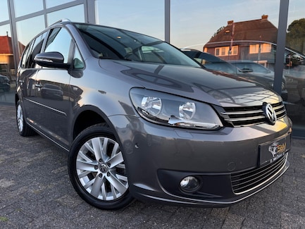 Volkswagen Touran 0