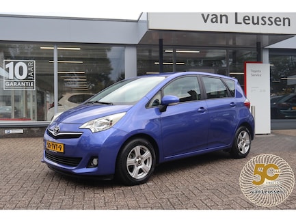 Toyota Verso-S 0