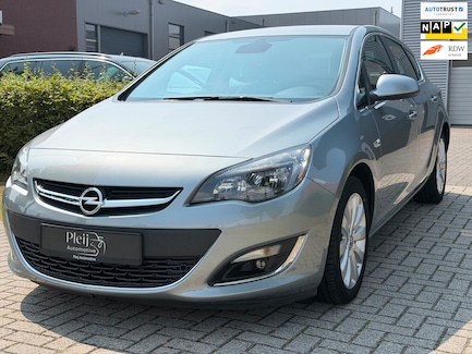 Opel Astra 0