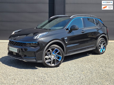 Lynk & Co 01 0