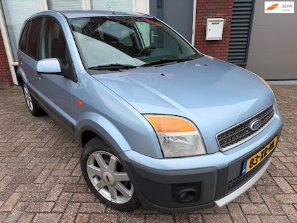 Ford Fusion 0