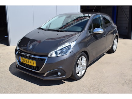 Peugeot 208 0