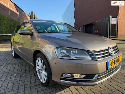Volkswagen Passat 0
