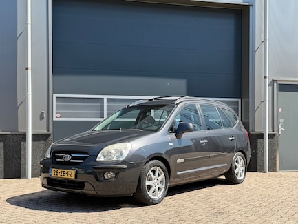 Kia Carens 0