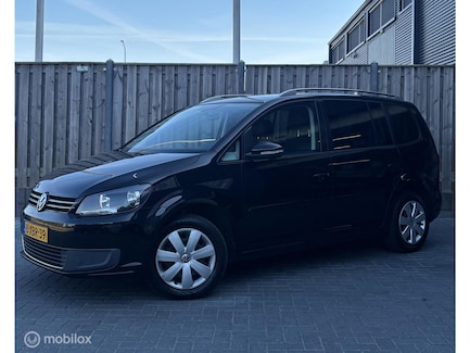 Volkswagen Touran 0