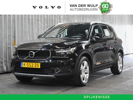 Volvo XC40 0