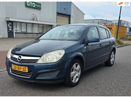 Opel Astra 0