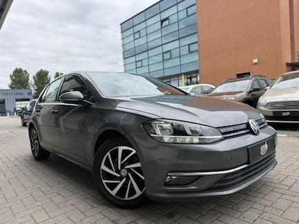 Volkswagen Golf 0