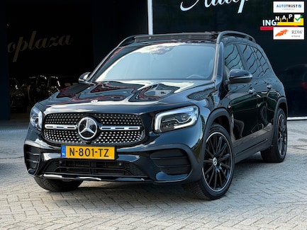 Mercedes-Benz GLB 0