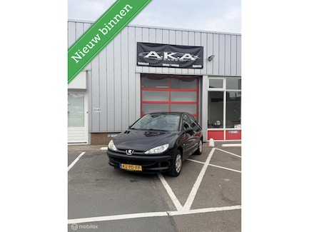 Peugeot 206 0