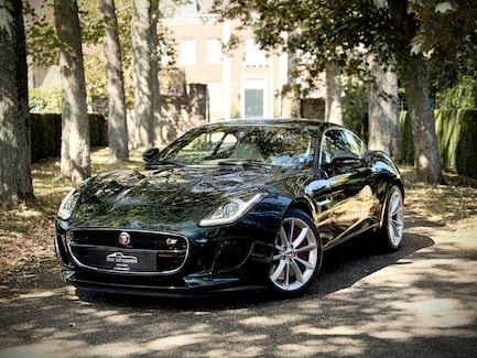 Jaguar F-Type 0