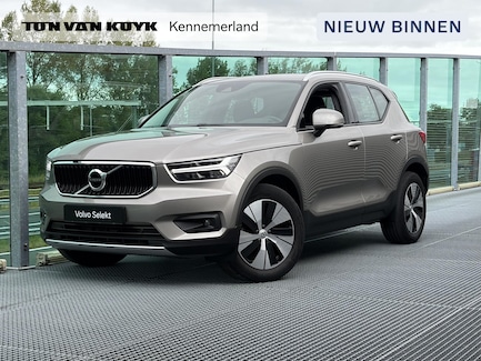 Volvo XC40 0