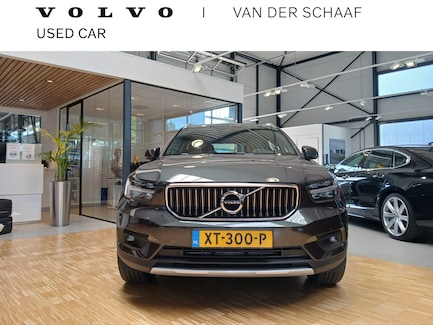 Volvo XC40 0