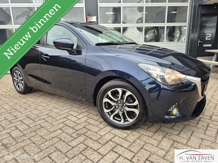 Mazda 2 0