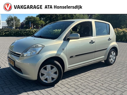 Daihatsu Sirion 0