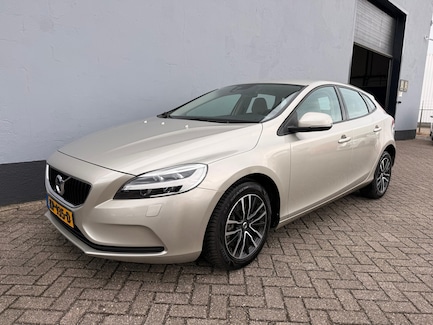 Volvo V40 0