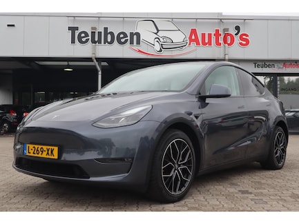 Tesla Model Y 0