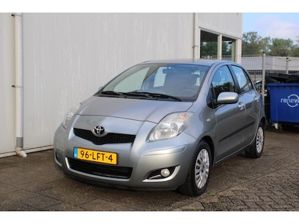 Toyota Yaris 0