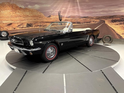 Ford Mustang 0