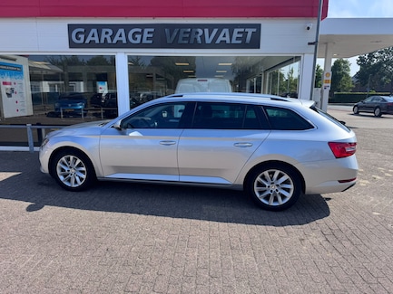 Skoda Superb 0