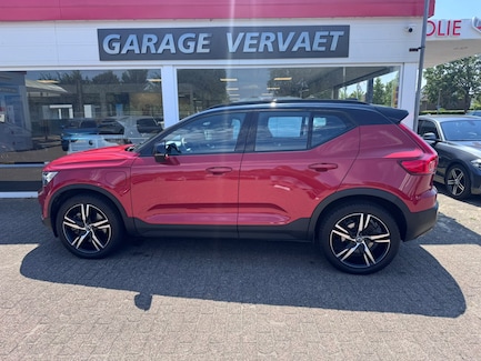 Volvo XC40 0