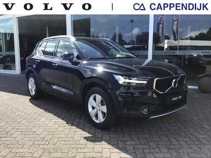 Volvo XC40 0