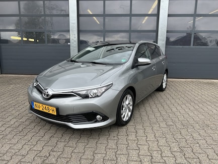 Toyota Auris 0