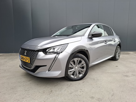 Peugeot e-208 0