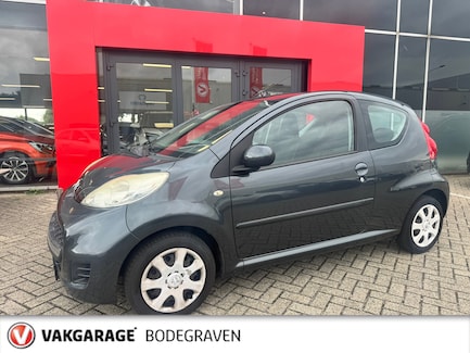 Peugeot 107 0
