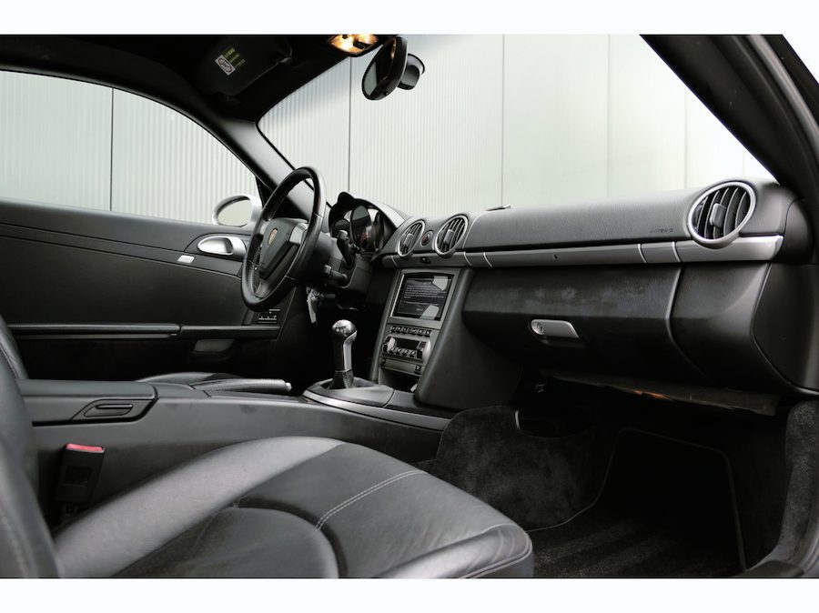 PORSCHE CAYMAN S 295CH