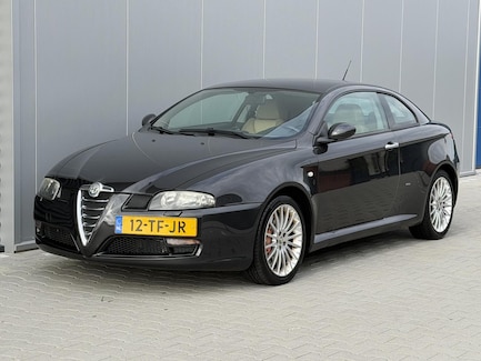 Alfa Romeo GT 0
