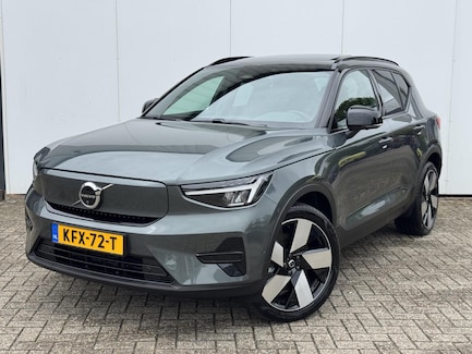 Volvo EX40 0