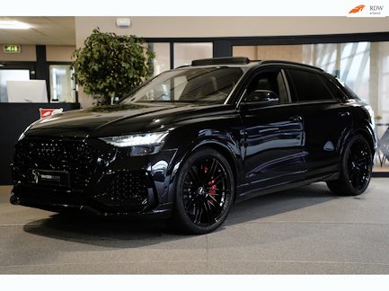 Audi RS Q8 0