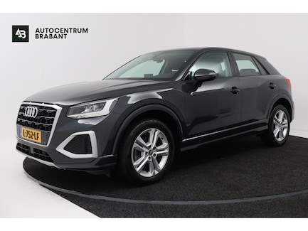 Audi Q2 0