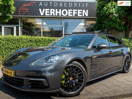 Porsche Panamera 0