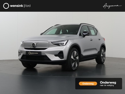 Volvo XC40 0