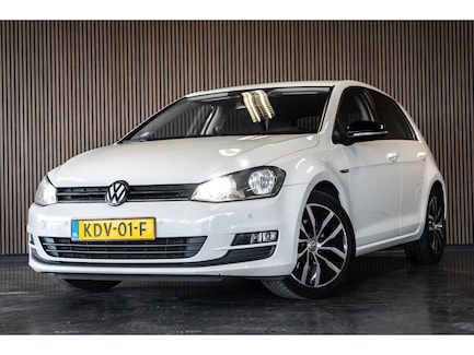 Volkswagen Golf 0