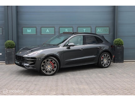 Porsche Macan 0