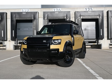 Land Rover Defender 0