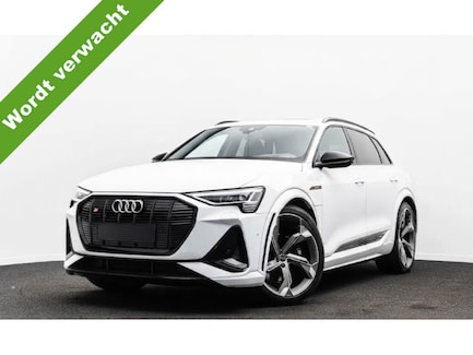 Audi E-tron 0