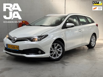 Toyota Auris 0