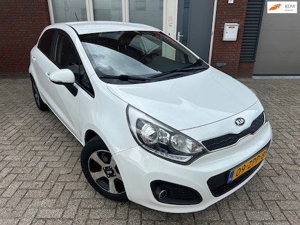Kia Rio 0