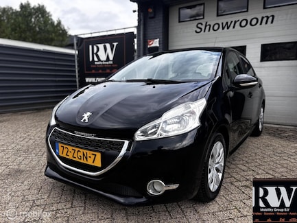 Peugeot 208 0