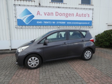 Toyota Verso-S 0
